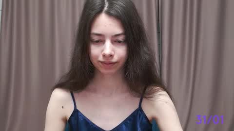 Snapshot of sweet_sweet_angel chatting on January 2025 02:48:01 AM Angel online show from January 2025 02:48:01 AM