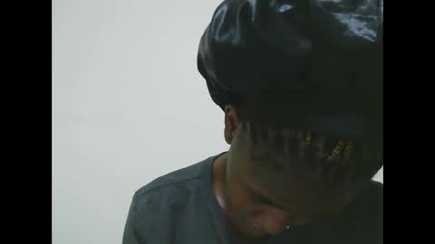 Tatty online show from February 2025 10:39:02 PM