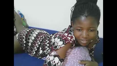 Tatty online show from October 2025 06:47:01 AM