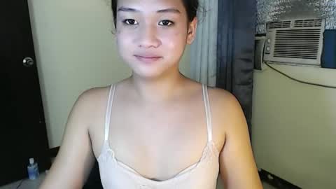Snapshot of sweet_tenshi chatting on September 2025 07:59:01 PM tenshi online show from September 2025 07:59:01 PM