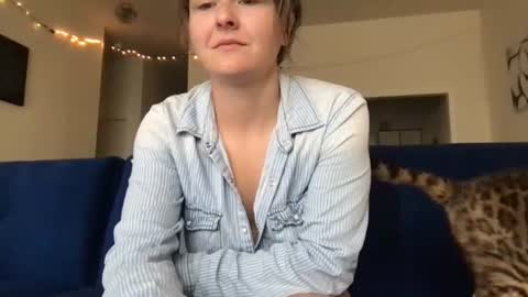 Heidi Brenner - Please check bio for schedule  FAQ online show from June 2026 02:34:01 PM