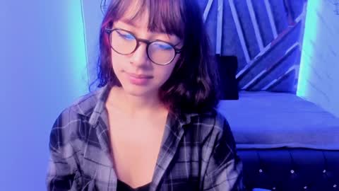 Snapshot of sweet_venus4 chatting on January 2025 06:35:02 PM sweet_venus4 online show from January 2025 06:35:02 PM