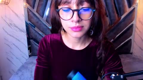 Snapshot of sweet_venus4 chatting on March 2025 02:23:02 PM sweet_venus4 online show from March 2025 02:23:02 PM