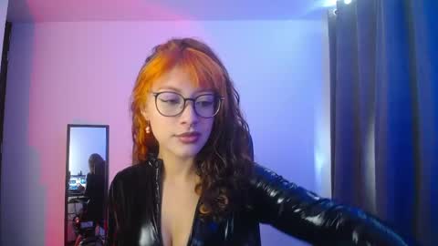 sweet_venus4 online show from April 2026 04:53:02 PM