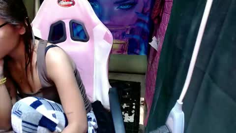 sweet_vina18 online show from February 2026 08:32:01 AM