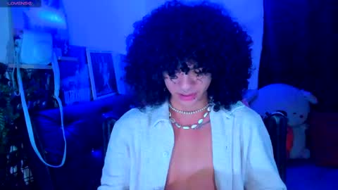 Steven independent model online show from February 2025 05:42:02 AM