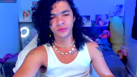 Steven independent model online show from March 2025 08:16:02 PM