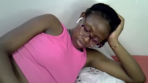 sweet_zarah online show from April 2026 04:16:01 AM