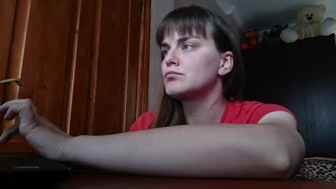 Snapshot of sweetalina13 chatting on May 2026 01:18:02 PM sweetalina13 online show from May 2026 01:18:02 PM