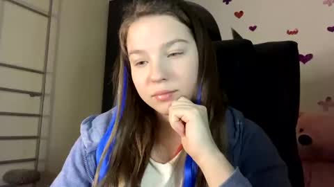 sweetalissa18 online show from December 2024 10:43:02 PM