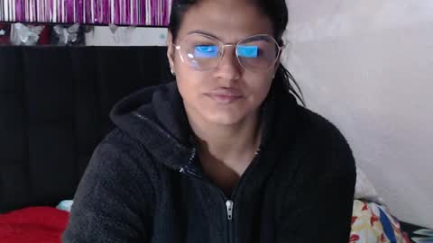Snapshot of sweetalmaa chatting on April 2026 09:56:02 AM Alma online show from April 2026 09:56:02 AM