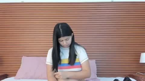 sweetandwilld online show from July 2026 07:18:02 PM