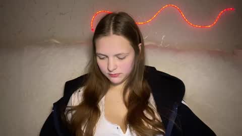 ELYA online show from January 2026 08:18:02 PM