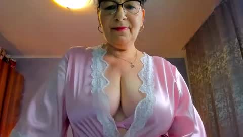 Viorica online show from July 2026 03:09:01 AM
