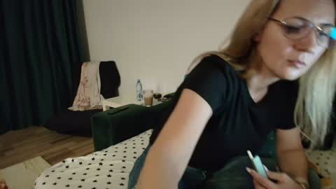 Snapshot of sweetania_ chatting on January 2025 08:58:01 PM Ania online show from January 2025 08:58:01 PM