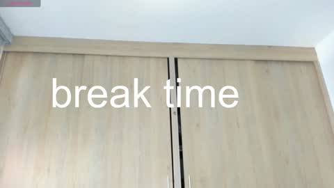 Snapshot of sweetann08 chatting on January 2025 08:40:01 PM Camila online show from January 2025 08:40:01 PM
