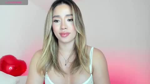 Snapshot of sweetann08 chatting on February 2025 08:26:01 PM Camila online show from February 2025 08:26:01 PM