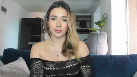 Snapshot of sweetann08 chatting on February 2025 01:02:01 PM Camila online show from February 2025 01:02:01 PM