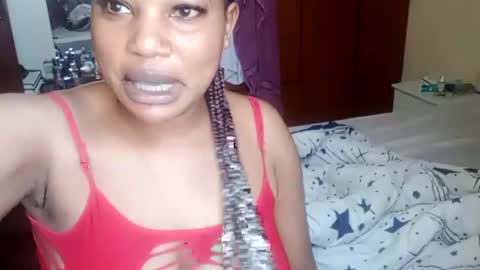 Snapshot of sweetateka chatting on January 2025 08:02:02 AM Sweetateka online show from January 2025 08:02:02 AM