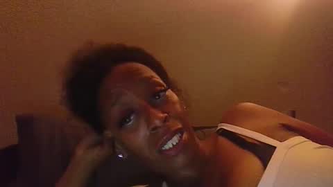 sweetaztee online show from February 2025 09:46:01 AM