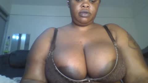 Snapshot of sweetbaby46 chatting on April 2026 03:32:01 AM sweetbaby46 online show from April 2026 03:32:01 AM