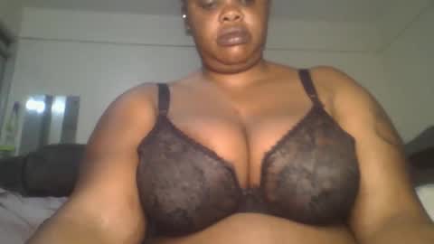 Snapshot of sweetbaby46 chatting on May 2026 03:24:02 AM sweetbaby46 online show from May 2026 03:24:02 AM