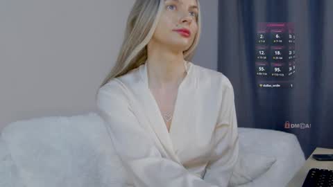 Snapshot of sweetbabyxx2021 chatting on February 2025 03:56:02 AM sweetbabyxx2021 online show from February 2025 03:56:02 AM