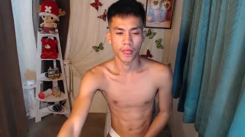 Snapshot of sweetbigcockz chatting on December 2024 02:05:02 PM sweetbigcockz online show from December 2024 02:05:02 PM