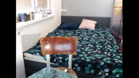 Sweetboobs85h online show from February 2026 09:28:02 AM