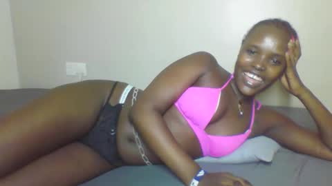 sweetclit99 online show from February 2026 03:32:02 PM