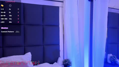 M I A online show from December 2024 02:24:02 PM