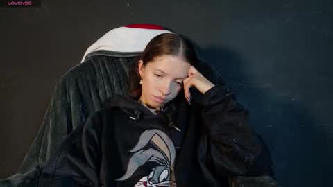 Snapshot of sweetdam12 chatting on October 2025 08:18:02 PM sweetdam12 online show from October 2025 08:18:02 PM