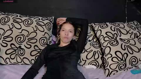 Snapshot of sweetdam12 chatting on October 2025 08:46:02 PM sweetdam12 online show from October 2025 08:46:02 PM