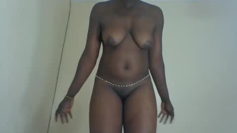 Snapshot of sweetdarkskin chatting on February 2025 08:57:01 PM CLARIS online show from February 2025 08:57:01 PM