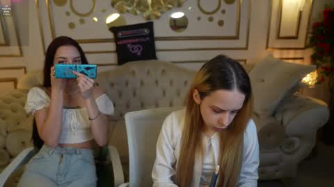 Amelia online show from October 2025 11:12:02 AM