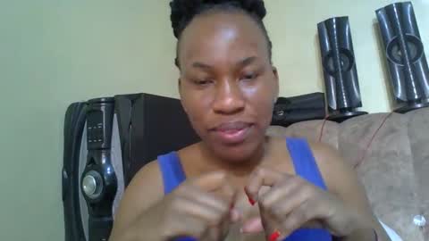 sweetdiva2012 online show from October 2025 04:57:01 AM