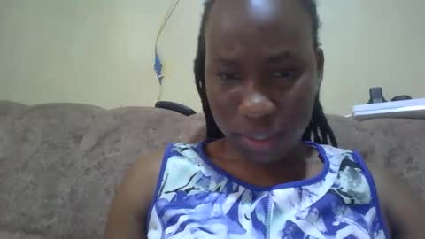 sweetdiva2012 online show from May 2026 06:10:01 AM