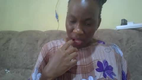 sweetdiva2012 online show from May 2026 11:07:02 AM