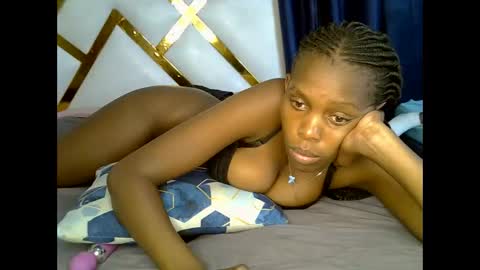 Snapshot of sweetebony123 chatting on September 2025 02:29:02 PM sweetebony123 online show from September 2025 02:29:02 PM