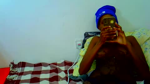 Snapshot of sweetebony123 chatting on October 2025 09:03:02 PM sweetebony123 online show from October 2025 09:03:02 PM