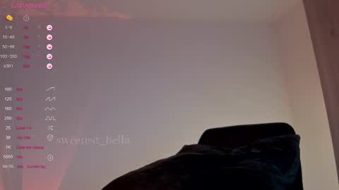 Bella online show from September 2025 10:57:02 PM