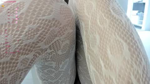 Snapshot of sweetest_bella chatting on March 2026 03:07:01 PM Bella online show from March 2026 03:07:01 PM