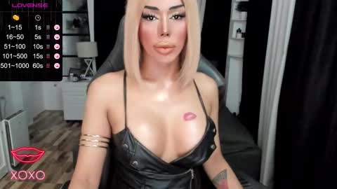 Snapshot of sweetestcandice08 chatting on September 2025 04:46:02 AM CANDACE online show from September 2025 04:46:02 AM