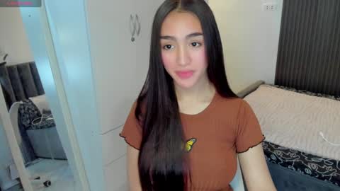 Snapshot of sweetestmallow chatting on December 2024 04:04:02 AM mallow online show from December 2024 04:04:02 AM