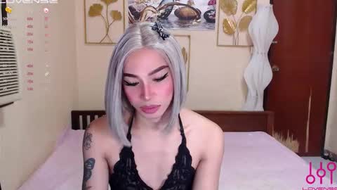 sweetkatniss online show from September 2025 04:28:01 AM