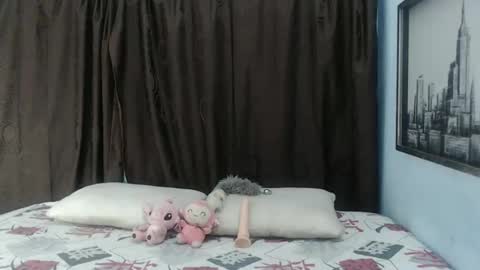 sweetevil19 online show from February 2025 03:07:01 AM