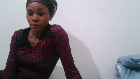 Snapshot of sweetginah chatting on September 2025 10:27:01 AM sweetginah online show from September 2025 10:27:01 AM