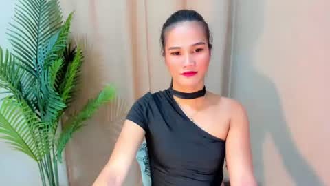 sweetgirl_latina143 online show from September 2025 06:57:01 PM