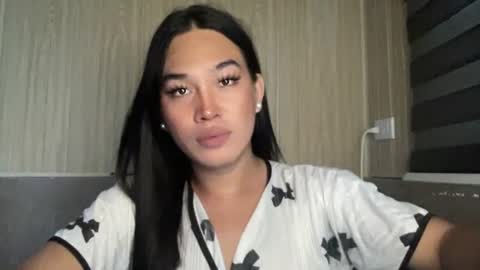 Snapshot of sweetgirl_rhainexxx chatting on June 2026 08:03:01 AM sweetgirl_rhainexxx online show from June 2026 08:03:01 AM