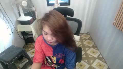 Snapshot of sweetgrace25 chatting on February 2025 11:20:02 PM IM YOUR GRACE online show from February 2025 11:20:02 PM